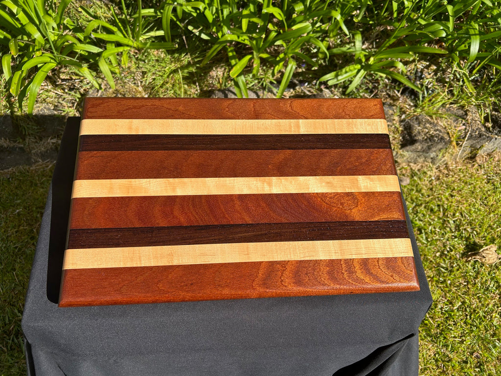 Classic Edge Grain Harwood Cutting Board
